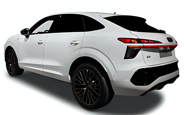 Audi Q3 e-hybrid 200kW S tronic, Die hier gezeigten Fotoaufnahmen zeigen Fahrzeuge der bezeichneten Modellreihe. Manche entstanden auch (noch) vor einer Modellneuerung des Herstellers. Alle von uns angebotenen Autos werden erst nach unserer Bestellung produziert.