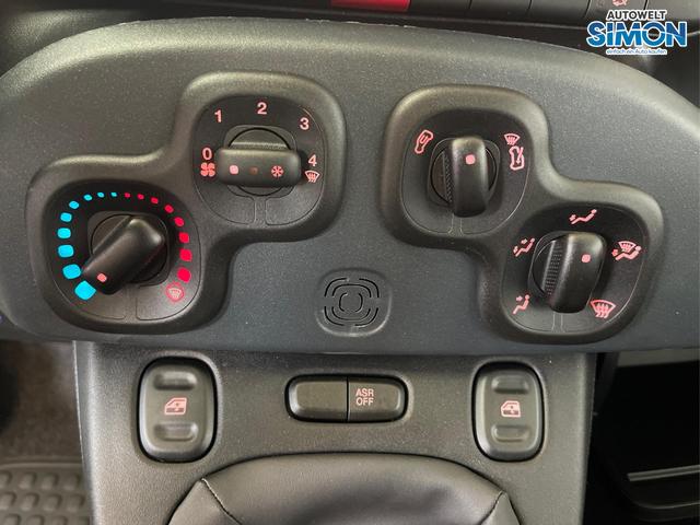 Fiat Panda CROSS EDITION KOPFSTÜTZEN AUF RÜCKBANK PDC KLIMA EL.PAKET Android/Apple Licht/Regensensor 