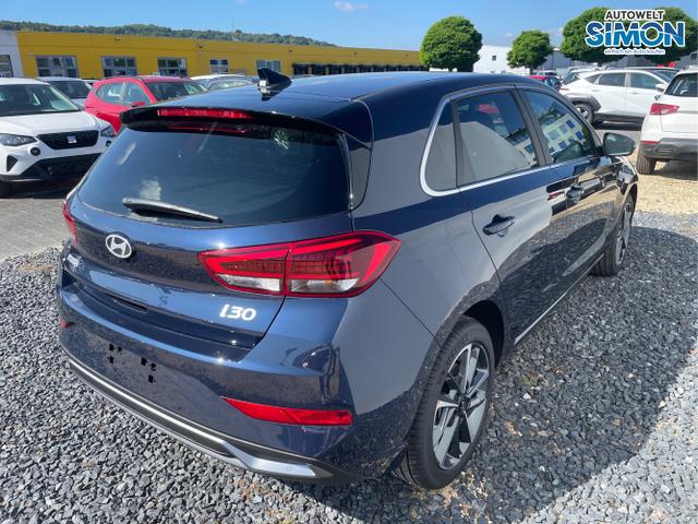 Hyundai / i30 / Weiß /  /  / 