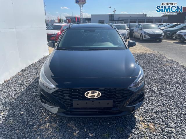 Hyundai / i30 / Weiß /  /  / 