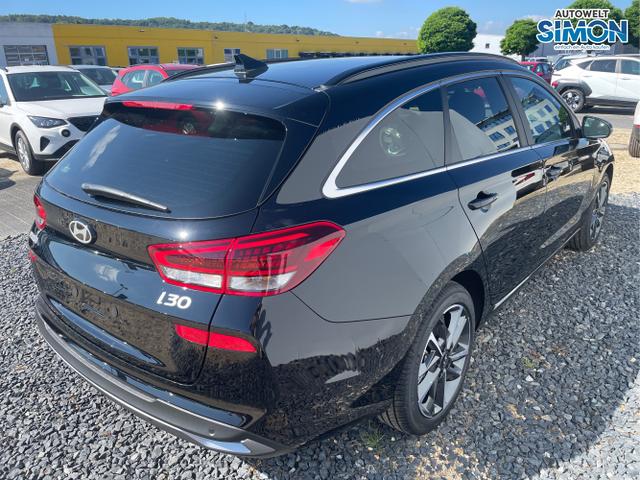 Hyundai / i30 / Weiß /  /  / 