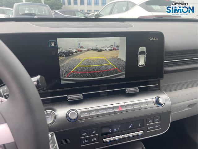 Hyundai / KONA / Weiß /  /  / 
