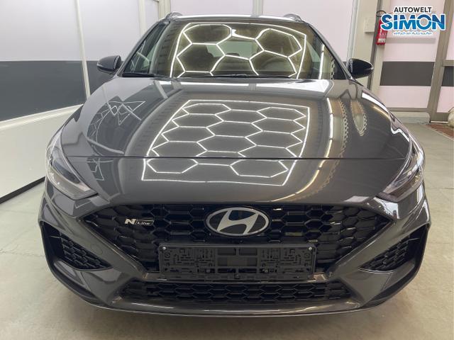 Hyundai / i30 / Grau /  /  / 