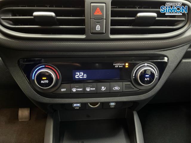 Hyundai i10 COMFORT PLUS NAVI KLIMAAUTOMATIK SHZ PDC RFK ALU 