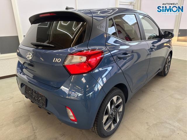 Hyundai / i10 / Blau /  /  / 