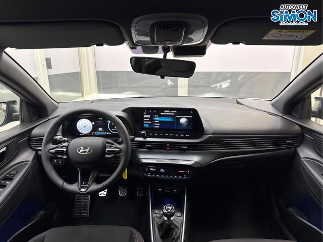 Hyundai / i20 / Grün /  /  / N-LINE NAVI KLIMAAUTOMATIK SHZ RFK PDC