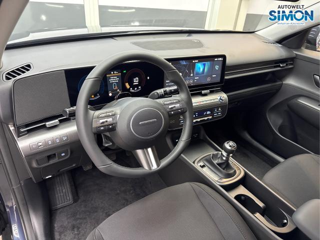 Hyundai / KONA / Blau /  /  / NAVI KLIMAAUTOMATIK PDC v+h RFK