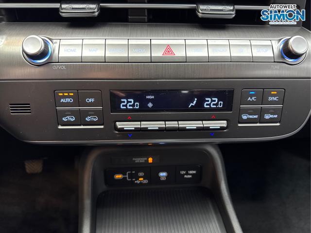 Hyundai / KONA / Blau /  /  / NAVI KLIMAAUTOMATIK PDC v+h RFK