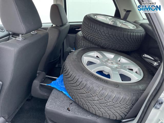 Suzuki / SX4 / Weiß /  /  / 