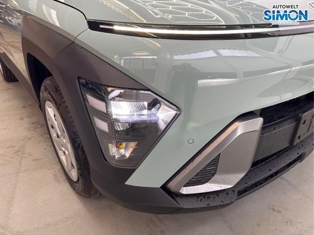 Hyundai / KONA / Grün /  /  / NAVI KLIMAAUTOMATIK PDC v+h RFK