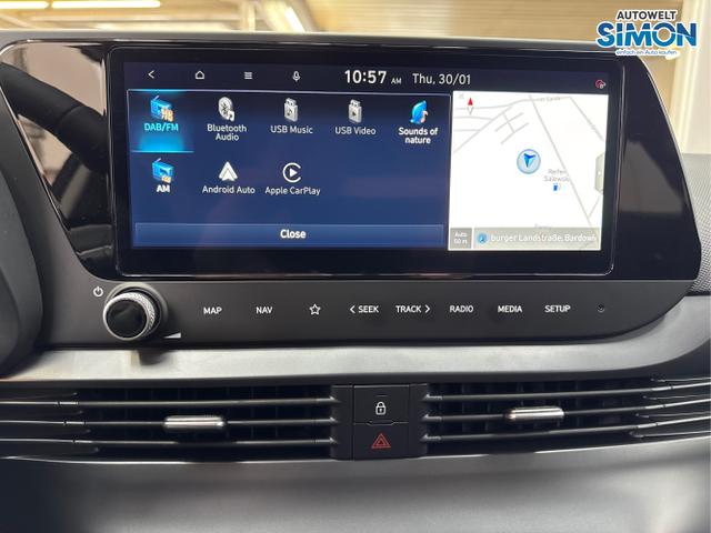 Hyundai / BAYON / Schwarz /  /  / DCT NAVI SHZ KLIMAAUTOMATIK RFK 