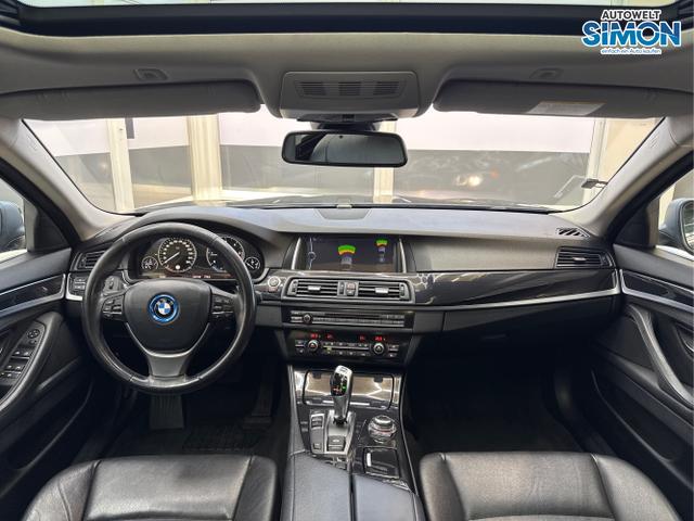 BMW / 5er / Schwarz /  /  / NAVI XENON PANO