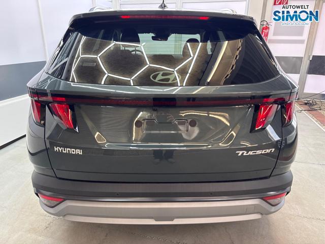 Hyundai TUCSON FACELIFT STYLE NAVI RFK PDC 