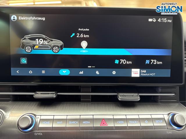 Hyundai / KONA / Schwarz /  /  / 65.4 kWh SHZ 360 NAVI HUD 