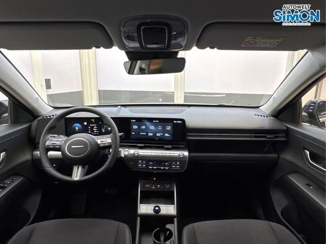 Hyundai / KONA / Schwarz /  /  / 65.4 kWh SHZ 360 NAVI HUD 