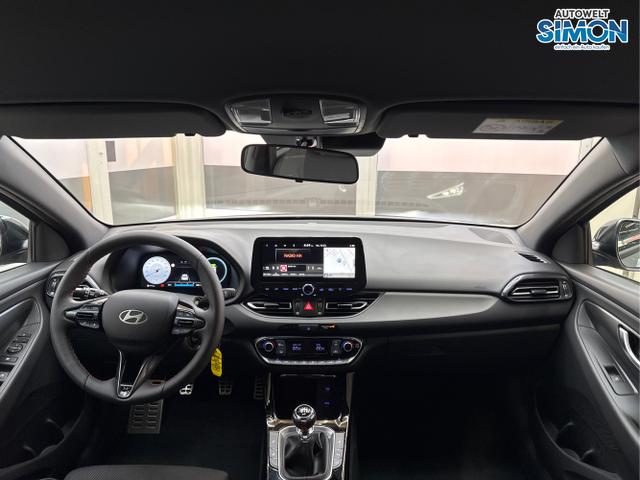 Hyundai / i30 / Grau /  /  / N-LINE SHZ NAVI PDC RFK