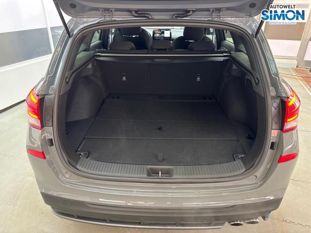 Hyundai / i30 / Grau /  /  / N-LINE SHZ NAVI PDC RFK