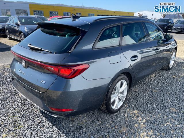 Seat / Leon / Weiß /  /  / 