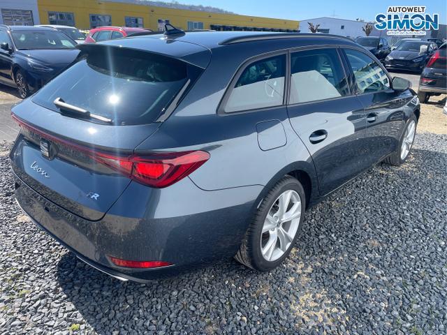 Seat / Leon / Weiß /  /  / 