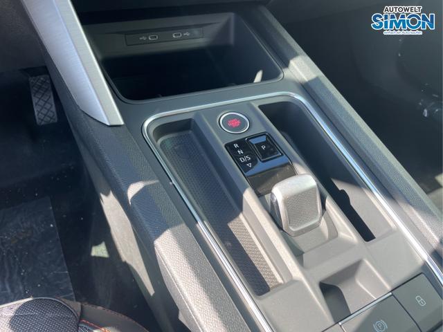 Seat / Leon / Weiß /  /  / 