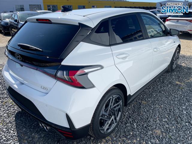 Hyundai / i20 / Weiß /  /  / 