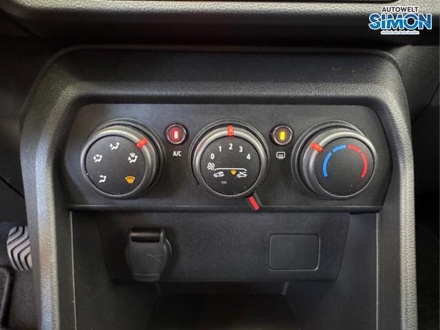 Dacia / Sandero / Schwarz /  /  / LED RADIO KLIMA EL. PAKET