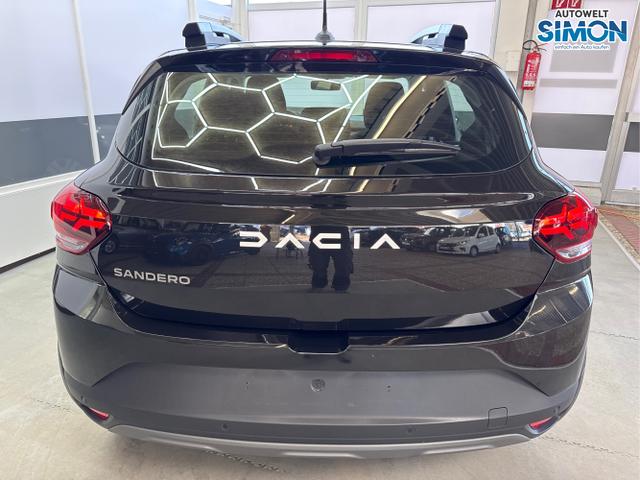 Dacia / Sandero / Schwarz /  /  / LED RADIO KLIMA EL. PAKET