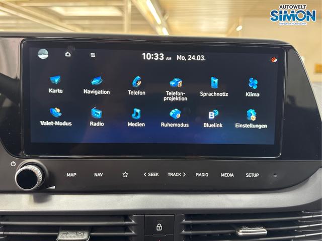 Hyundai / i20 / Grau /  /  / NAVI Klimaautomatik SHZ 