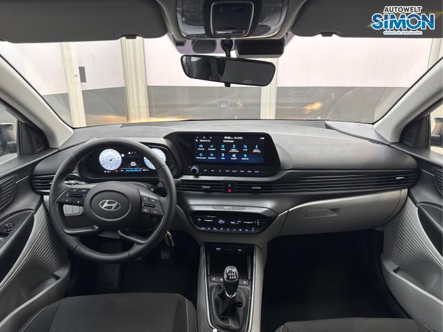 Hyundai / i20 / Grau /  /  / NAVI Klimaautomatik SHZ 