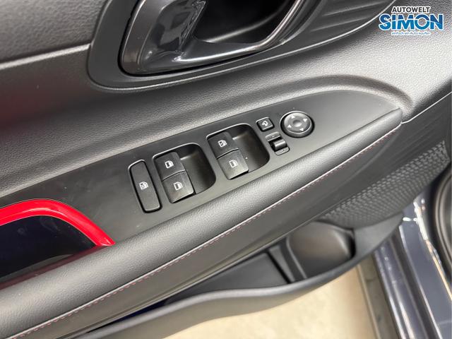 Hyundai / i20 / Grau /  /  / N-LINE DCT ACC SHZ NAVI