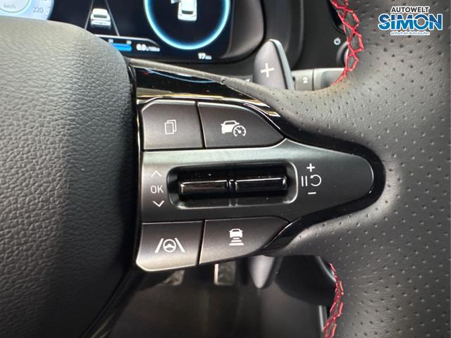 Hyundai / i20 / Grau /  /  / N-LINE DCT ACC SHZ NAVI