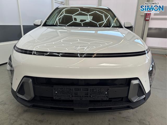 Hyundai / KONA / Weiß /  /  / DCT ACC NAVI RFK Smart Key