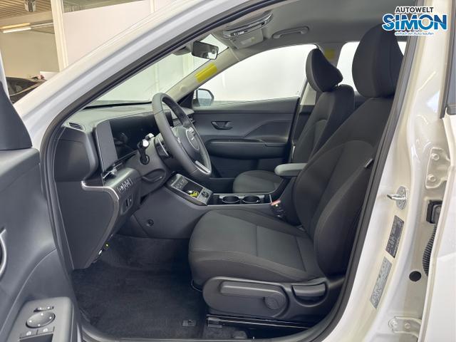 Hyundai / KONA / Weiß /  /  / DCT ACC NAVI RFK Smart Key