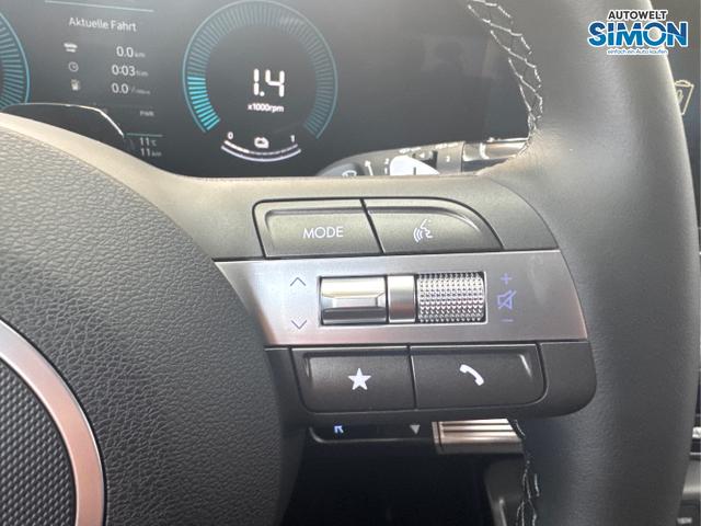 Hyundai / KONA / Weiß /  /  / DCT ACC NAVI RFK Smart Key