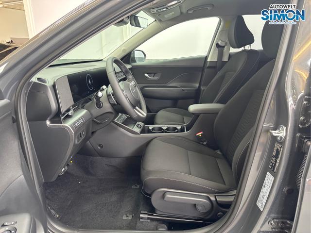 Hyundai / KONA / Grau /  /  / DCT ACC SHZ NAVI 18ALU 