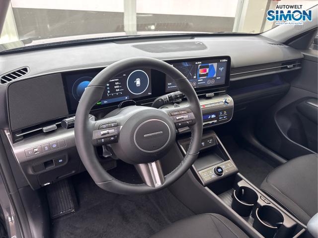Hyundai / KONA / Grau /  /  / DCT ACC SHZ NAVI 18ALU 