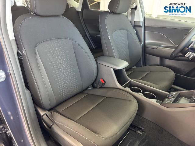 Hyundai / KONA / Blau /  /  / DCT ACC SHZ NAVI 18ALU 