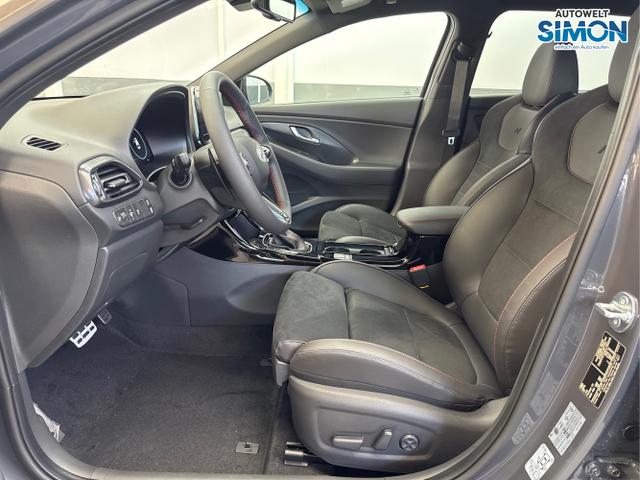 Hyundai / i30 / Grau /  /  / N-LINE DCT ACC NAVI RFK WP