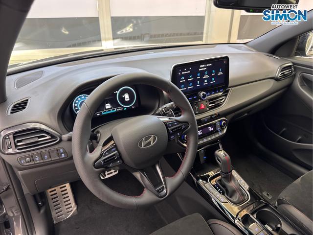 Hyundai / i30 / Grau /  /  / N-LINE DCT ACC NAVI RFK WP