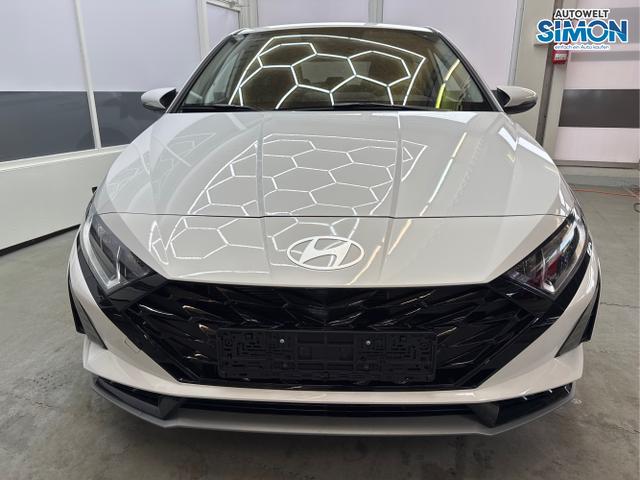 Hyundai / i20 /  /  /  / 