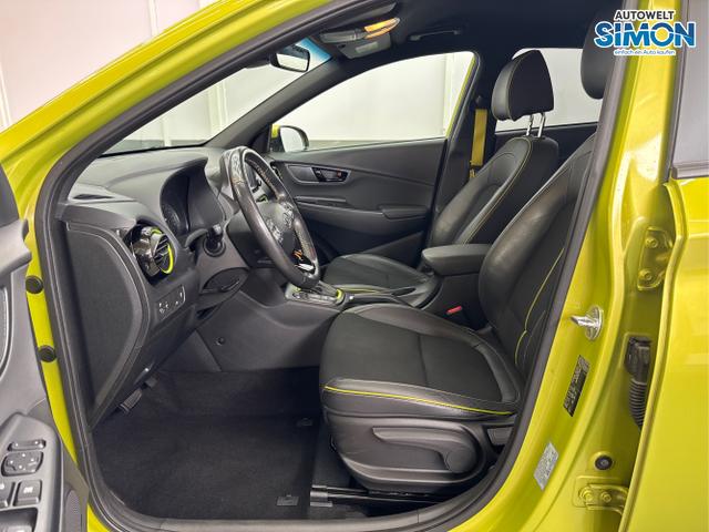 Hyundai / KONA /  /  /  / 
