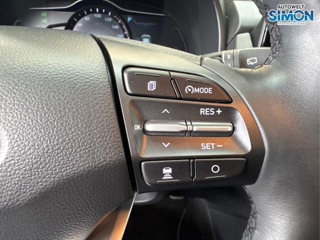 Hyundai / KONA /  /  /  / 
