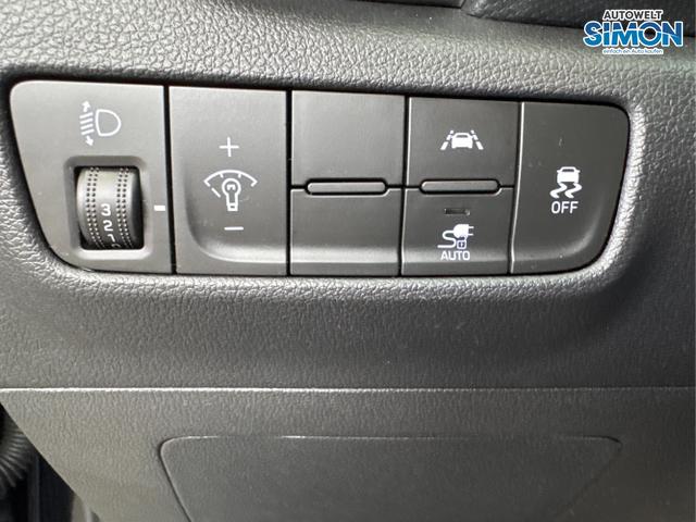 Hyundai / KONA /  /  /  / 