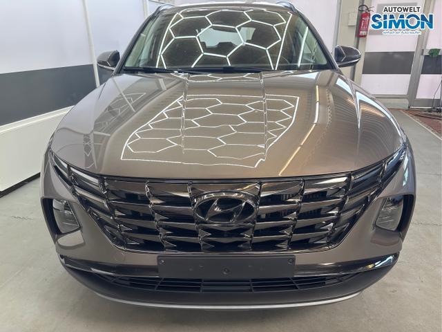 Hyundai / TUCSON /  /  /  / 