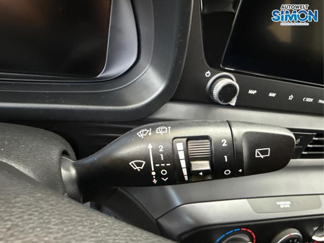 Hyundai / BAYON / Grau /  /  / NAVI RFK PDC 