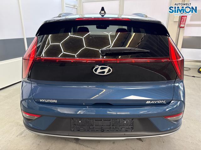 Hyundai / BAYON / Blau /  /  / NAVI SHZ RFK PDC KLIMAAUTOMATIK Licht/Regensensor