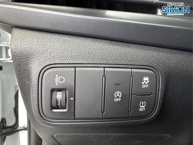 Hyundai / BAYON /  /  /  / 