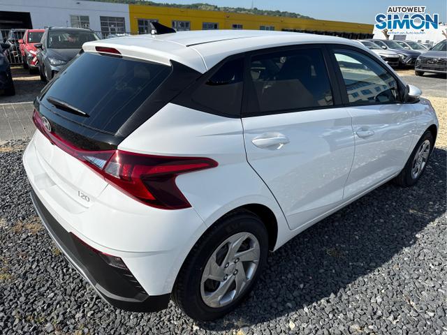 Hyundai / i20 / Weiß /  /  / 