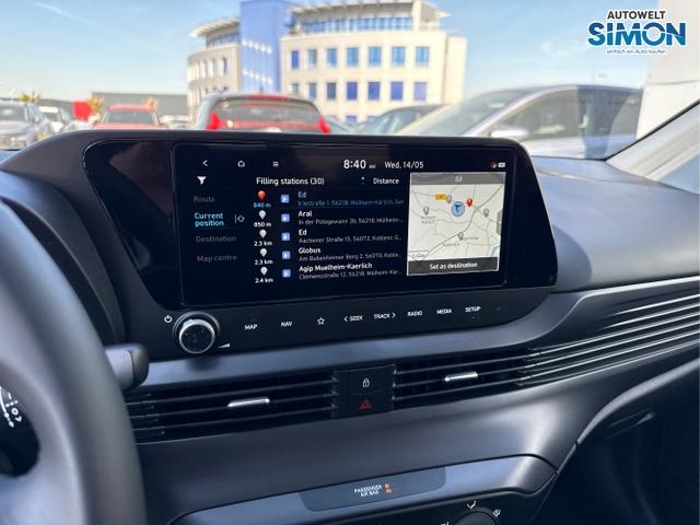 Hyundai / i20 / Weiß /  /  / 