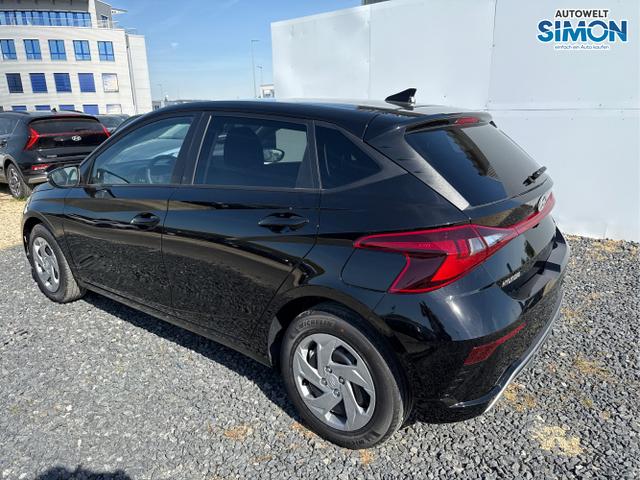 Hyundai / i20 / Weiß /  /  / 